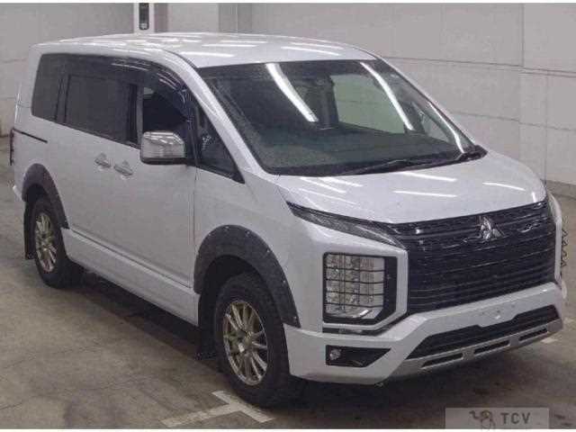 2022 Mitsubishi Delica D5