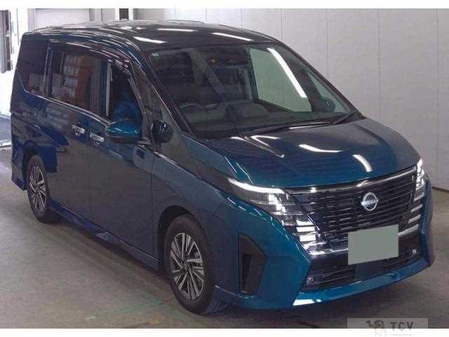 2025 Nissan Serena