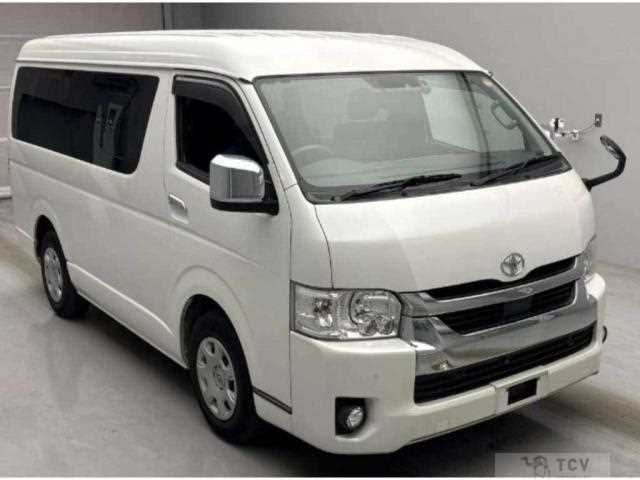 2022 Toyota Hiace Wagon