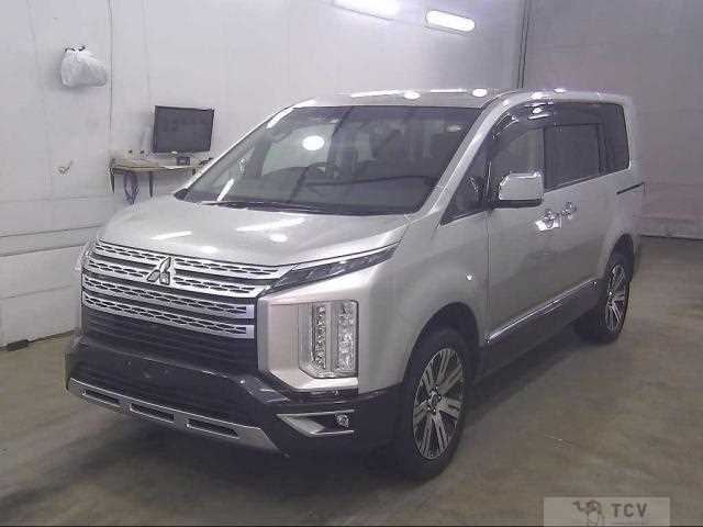 2023 Mitsubishi Delica D5