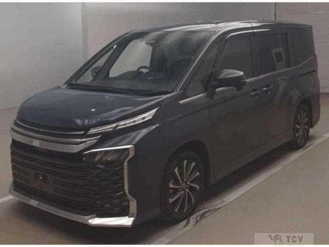 2023 Toyota Voxy