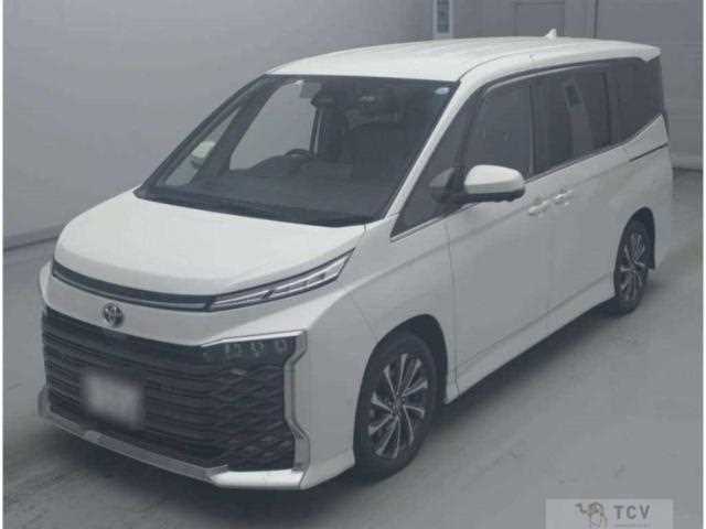 2023 Toyota Voxy