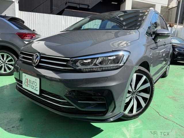 2022 Volkswagen Golf Touran