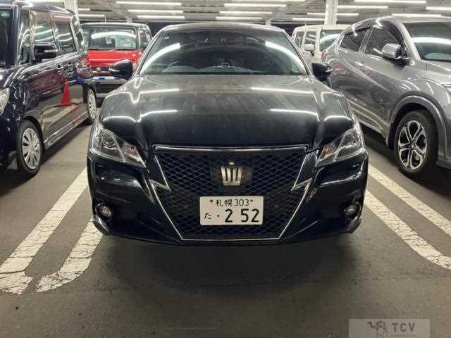 2013 Toyota Crown