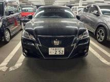 2013 Toyota Crown