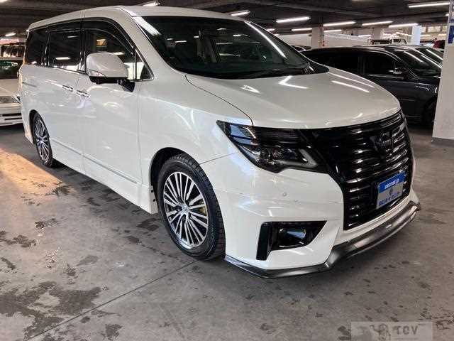 2015 Nissan Elgrand