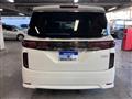 2015 Nissan Elgrand