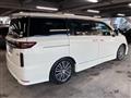 2015 Nissan Elgrand