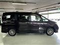 2011 Nissan Serena