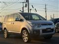 2010 Mitsubishi Delica D5