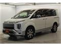 2019 Mitsubishi Delica D5