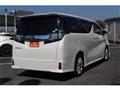 2015 Toyota Vellfire