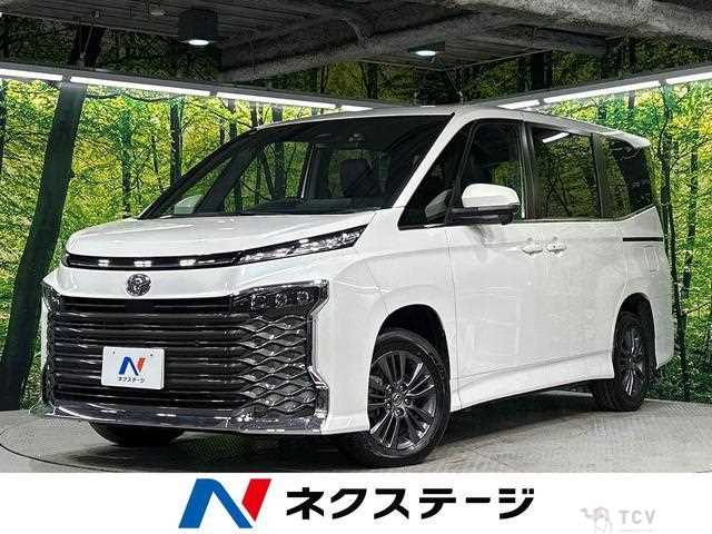 2025 Toyota Voxy