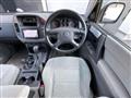 2001 Mitsubishi Pajero