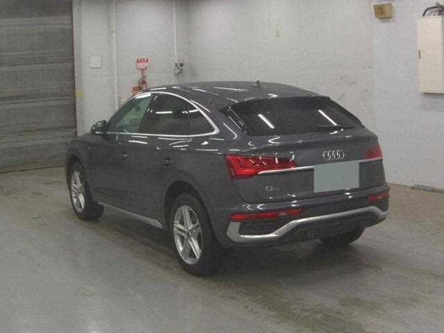 Audi Q5 2025 — фото 3 купить в Москве
