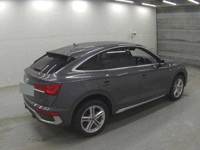 Audi Q5 2025 — фото 6 купить в Москве
