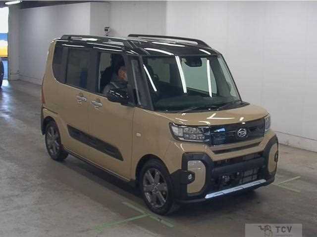 2022 Daihatsu Tanto
