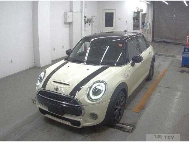2021 BMW MINI