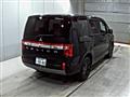 2025 Mitsubishi Delica D5