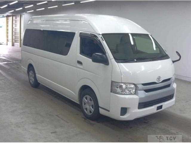 2016 Toyota Hiace Commuter
