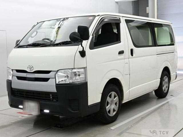 2018 Toyota Regiusace Van