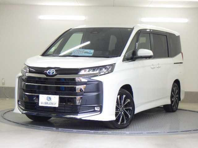 Toyota Noah 2024 — фото 2 купить в Москве