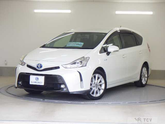 2015 Toyota PRIUS α