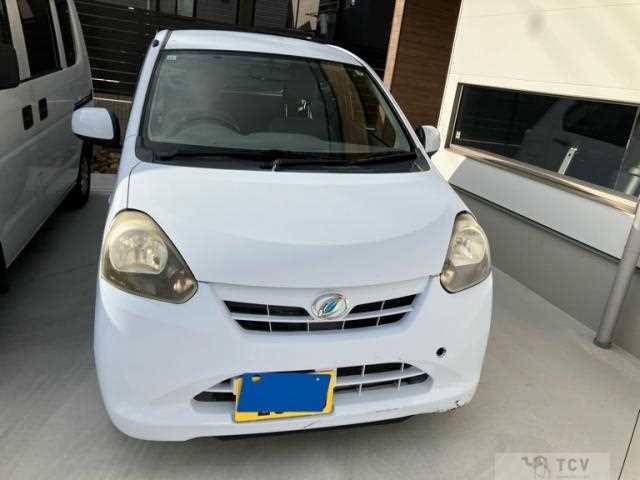 2011 Daihatsu Mira