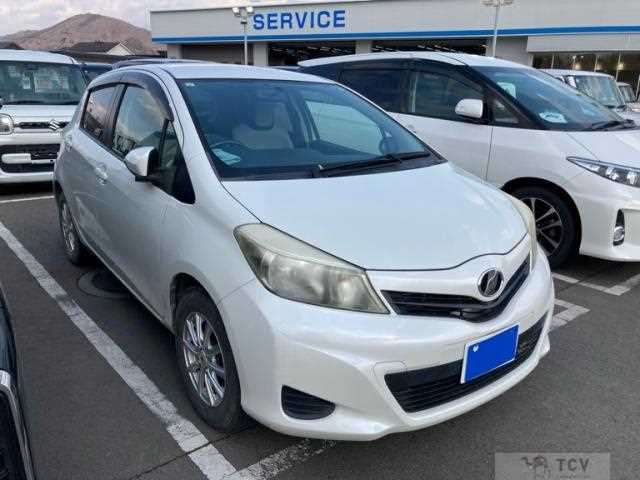 2011 Toyota Vitz