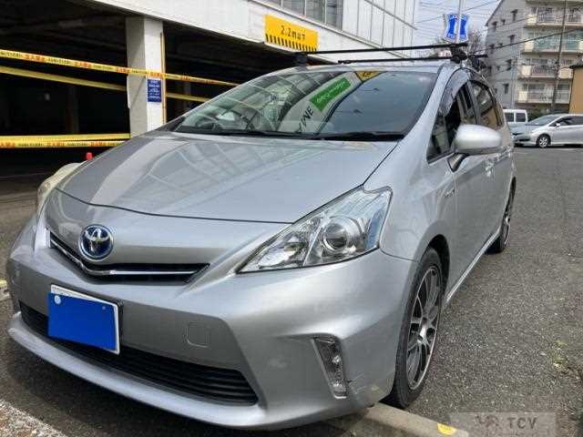 2012 Toyota PRIUS α