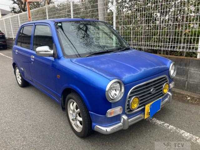 2001 Daihatsu Miragino