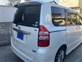 2011 Toyota Noah