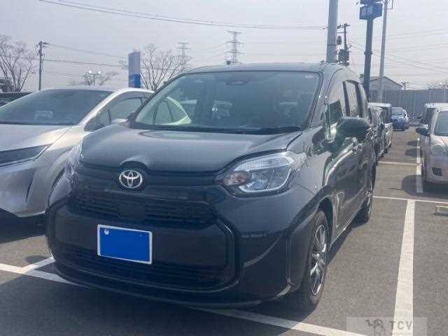 2023 Toyota Sienta