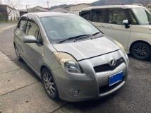 2005 Toyota Vitz