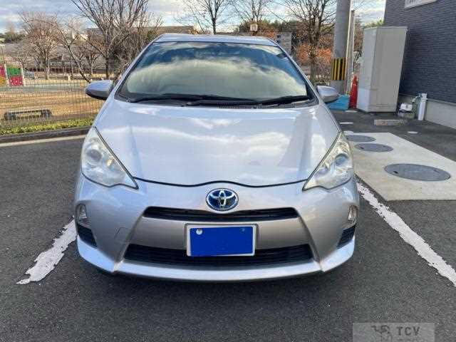 2013 Toyota AQUA