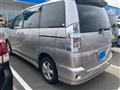 2003 Toyota Noah