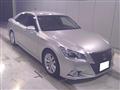 2014 Toyota Crown Hybrid