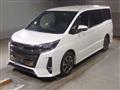 2017 Toyota Noah