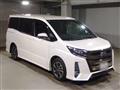 2017 Toyota Noah