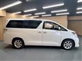 2012 Toyota Vellfire