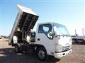 2015 Isuzu Elf Truck