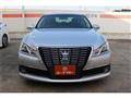 2013 Toyota Crown