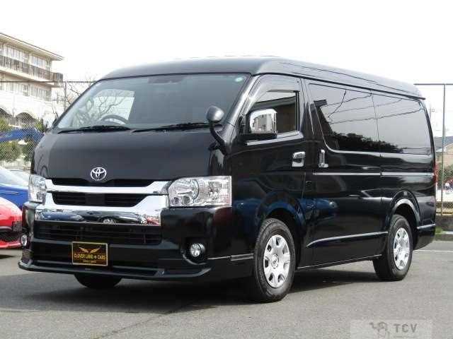 2022 Toyota Hiace Wagon