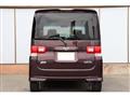 2013 Daihatsu Tanto