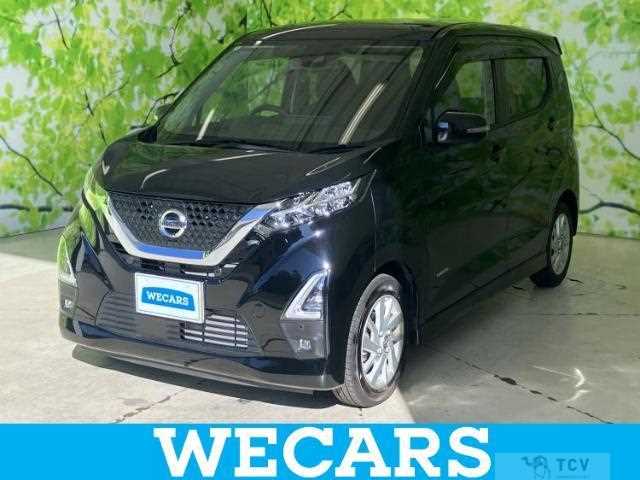 2022 Nissan Nissan Others