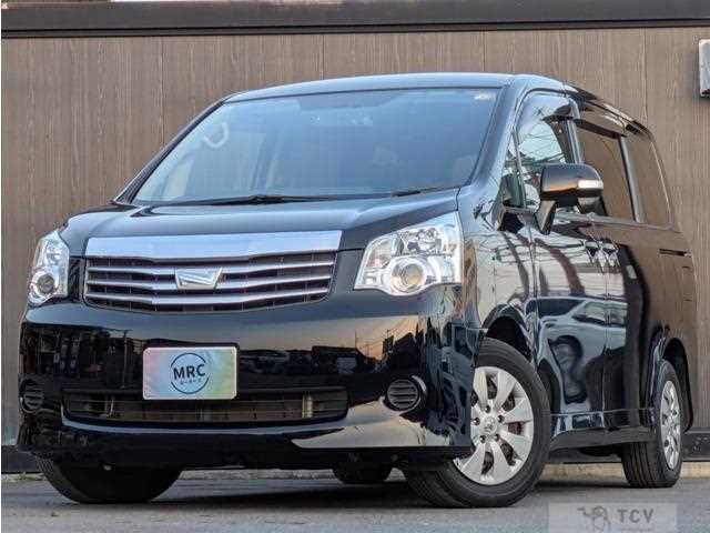 2013 Toyota Noah