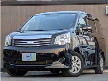 2013 Toyota Noah
