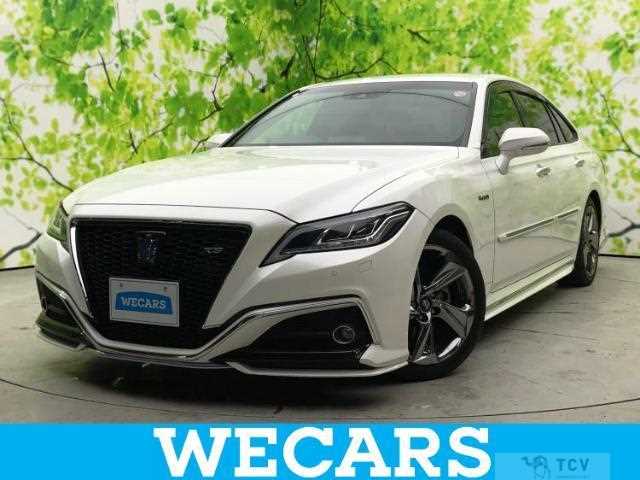 2018 Toyota Crown Hybrid