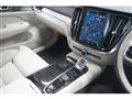 2025 Volvo V60
