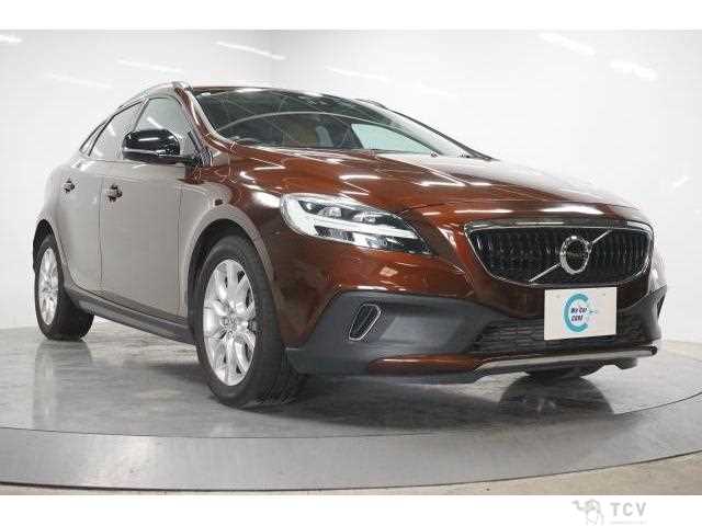 2017 Volvo V40